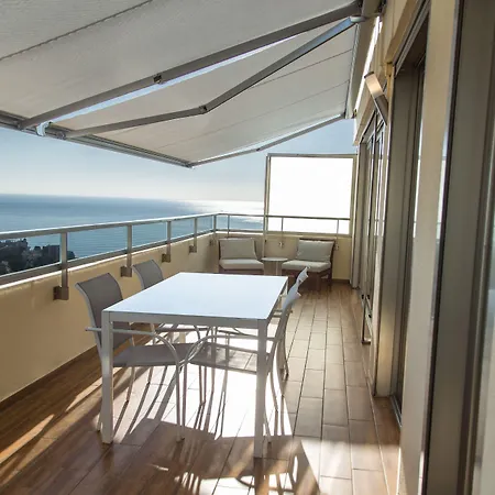 4-seasons Penthouse Apartament *