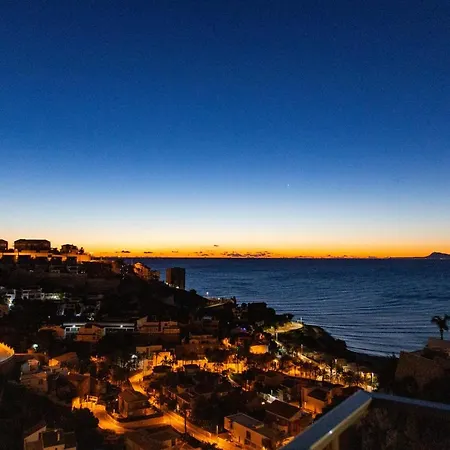 4-seasons Penthouse * كولرا